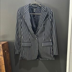 Forever 21 Blue and White Striped Blazer Tailored Fit